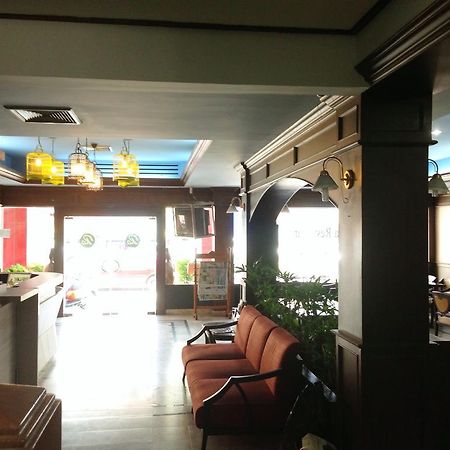 Rattana Mansion Phuket Exterior foto