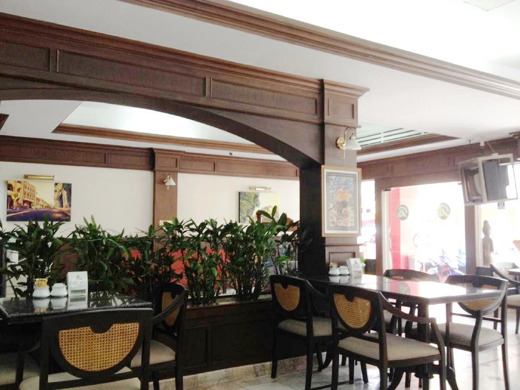 Rattana Mansion Phuket Exterior foto