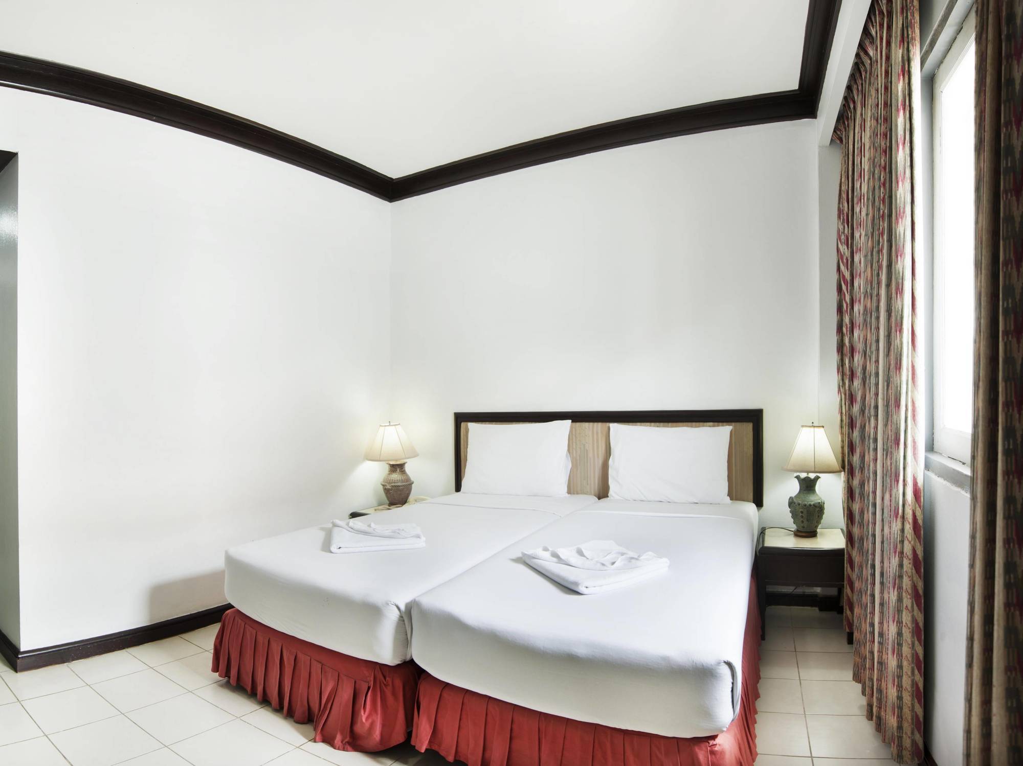 Rattana Mansion Phuket Exterior foto