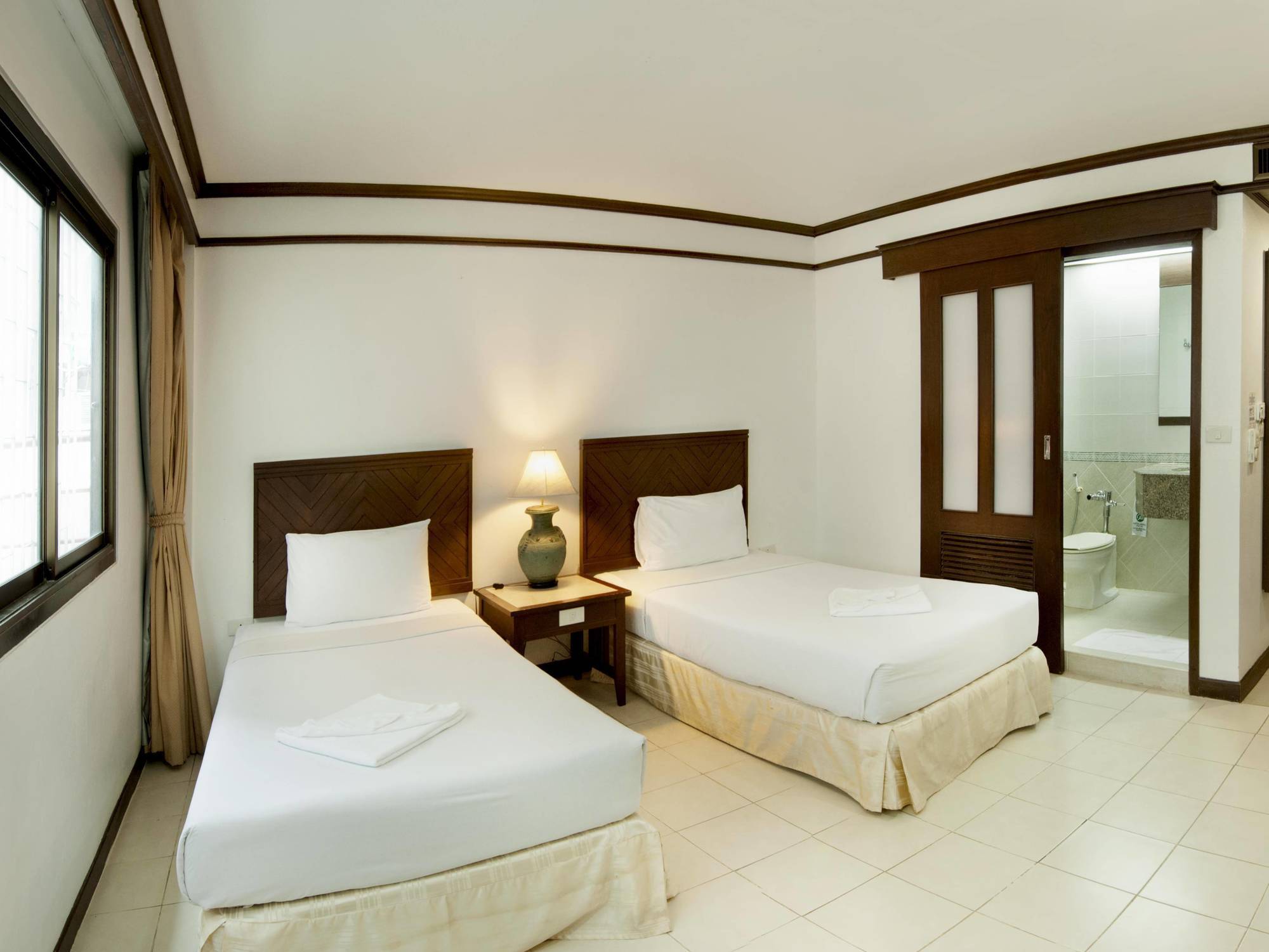Rattana Mansion Phuket Exterior foto